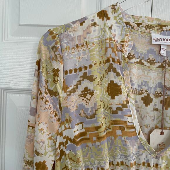 Shyanne Watercolor Southwestern Long Sleeve Maxi Dress - Picture 4 of 10